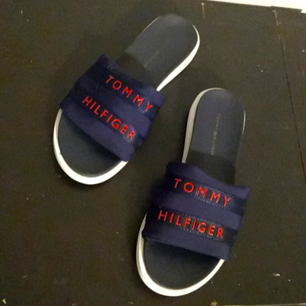 Size 10  one band slip-ons